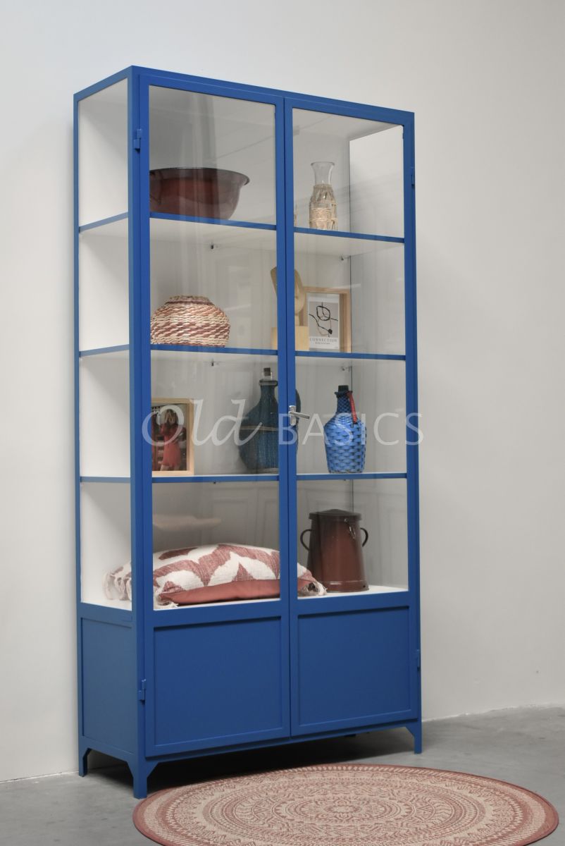 Detail van Apothekerskast Vitrine, 2 deuren, RAL5019, blauw, materiaal staal